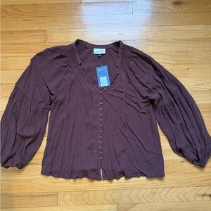 Universal Thread™ Women's Balloon Long Sleeve Front Button-Down Blouse